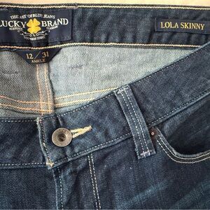 Lucky Brand 🍀 Lola Skinny size 12/31 Ankle. Excellent condition!
